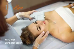 Woman having Hi-Fu to reduce wrinkles Twickenham.